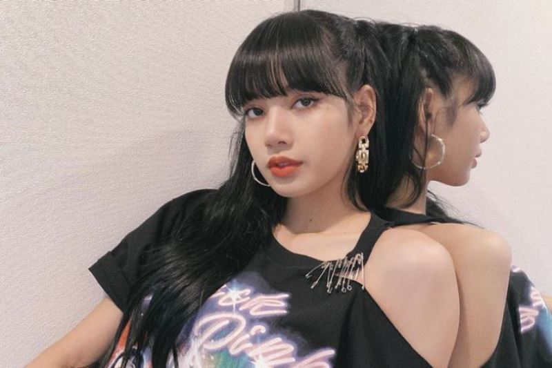 Lisa BLACKPINK