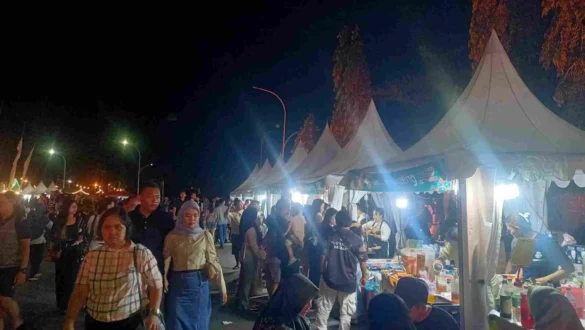 Gelaran Car Free Night Huma Betang Night di Palangka Raya Menjadi Momentum  Kebangkitan UMKM - KALTENGTIMES